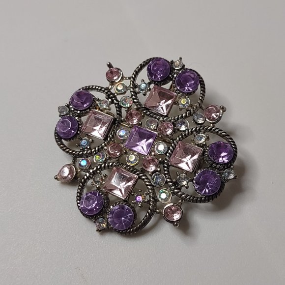 Pretty Purple And Pink Rhinestone Vintage Brooch - Picture 3 of 16